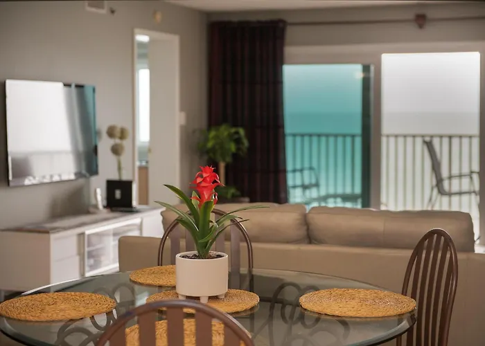 Apartment Palms 306 *